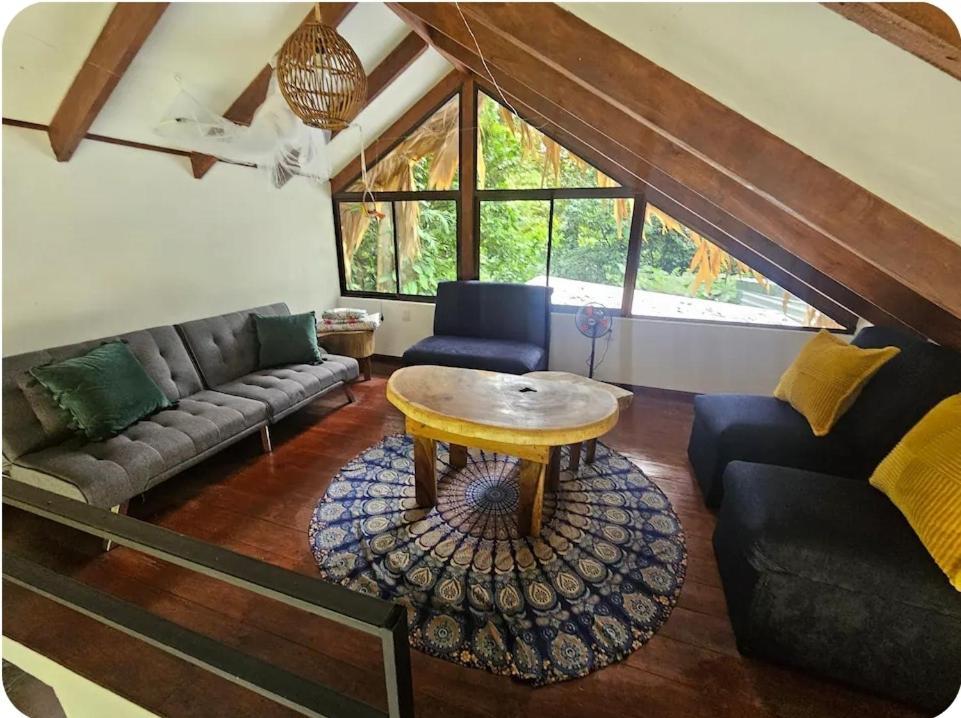 Evolution House Jungle Oasis Villa Hone Creek Екстериор снимка