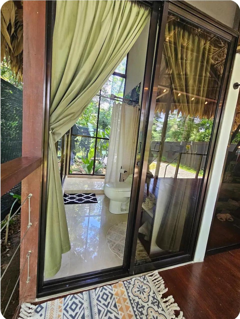 Evolution House Jungle Oasis Villa Hone Creek Екстериор снимка